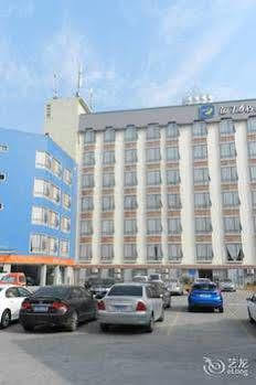 The Seven Hotel 宜昌 外观 照片